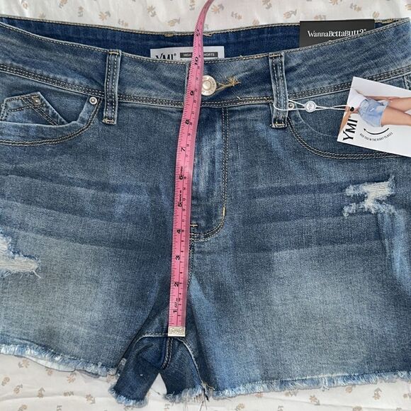 YMI WBB WannaBettaButt? High Rise Shorts distressed rip size 7 NWT - Picture 7 of 7